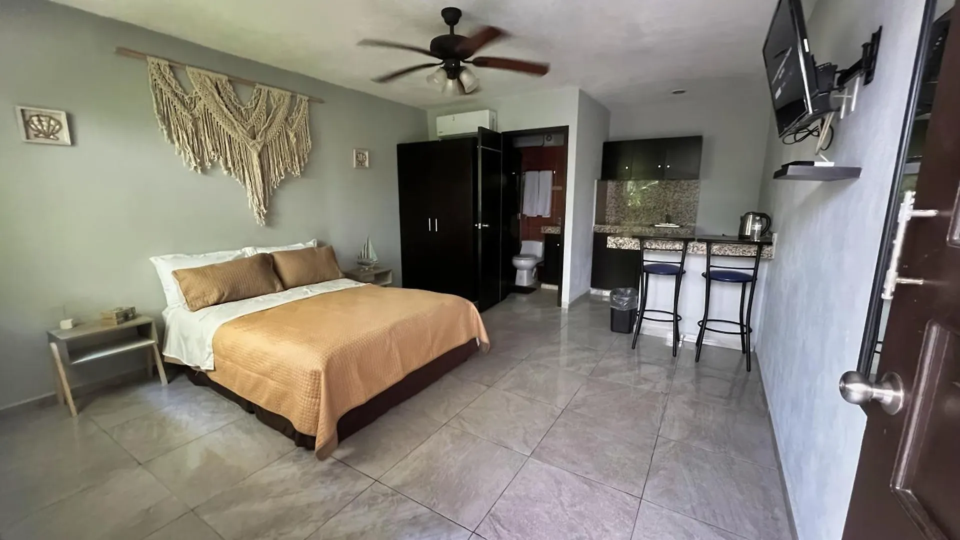 Azure Condos Playa del Carmen 0*,  Mexico